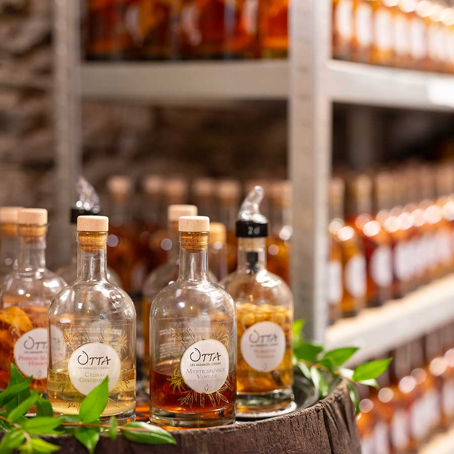Otta rhum arrangé corse