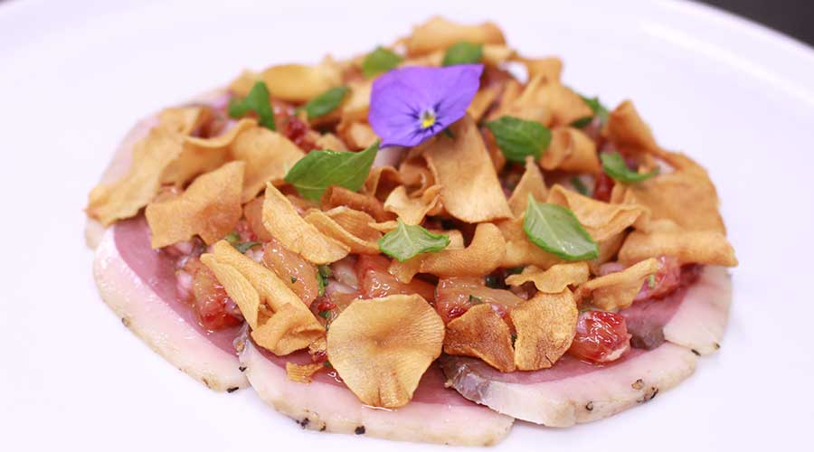 Carpaccio de canard basse température, Marinade orange/Fortin Heroica, Chips de topinambour