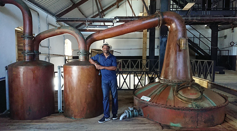 Ian Burrel Ian Burrel